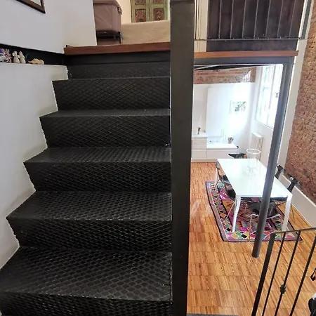 Luxury Loft 89 アパート